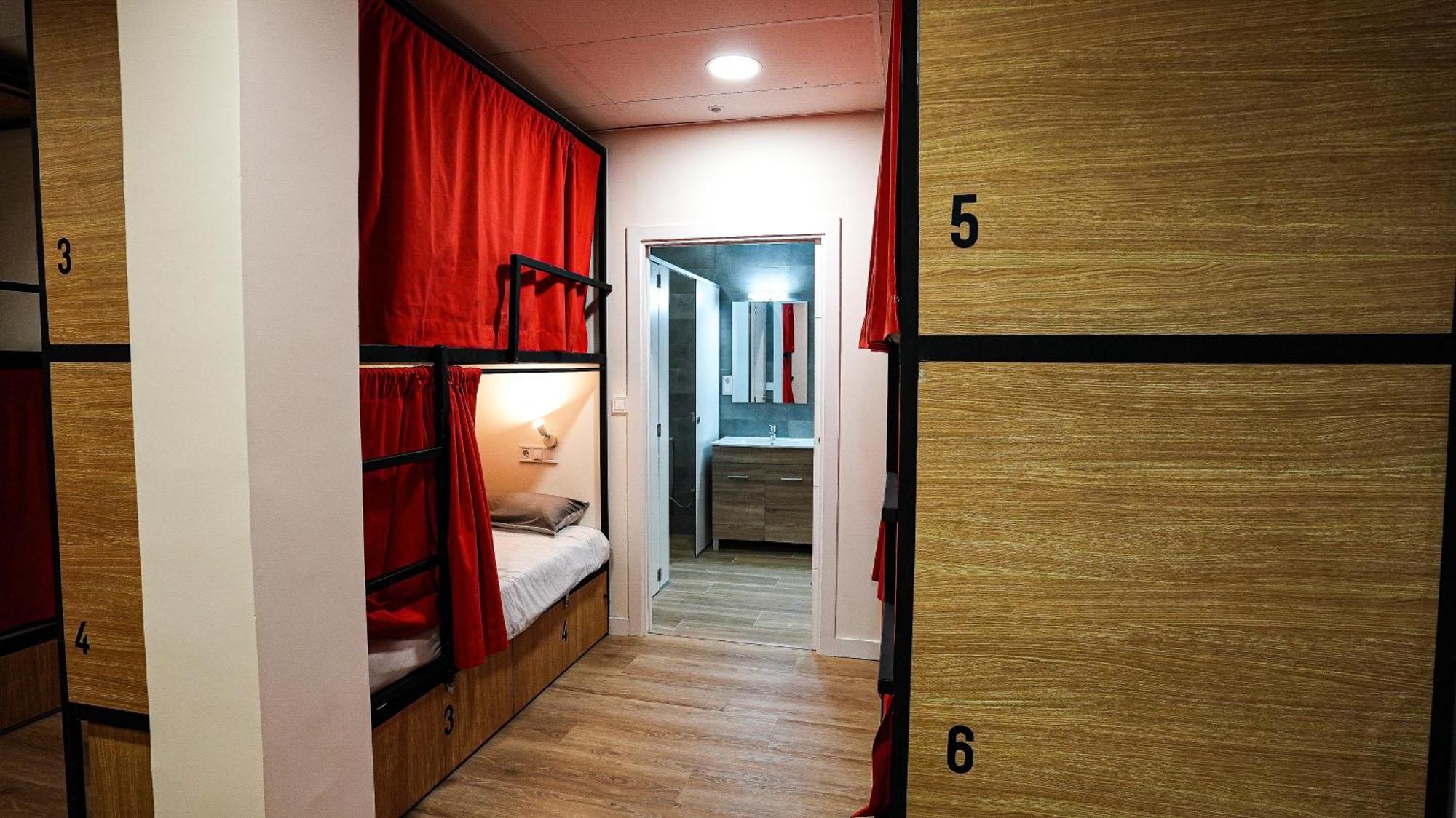 Fit Hostel Madrid Exterior foto