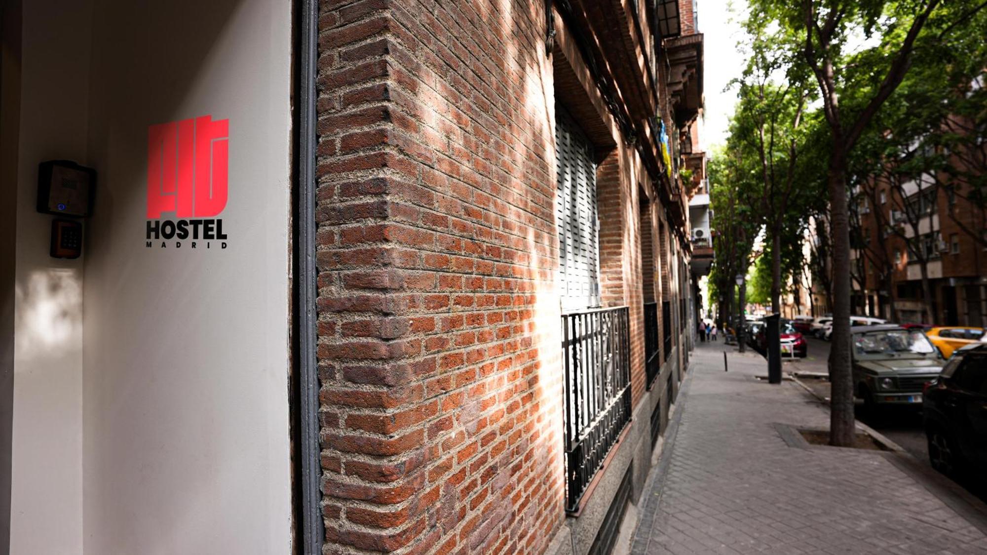 Fit Hostel Madrid Exterior foto